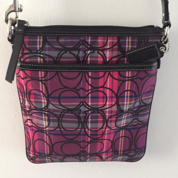 Coach purse - Picture 2 of 4